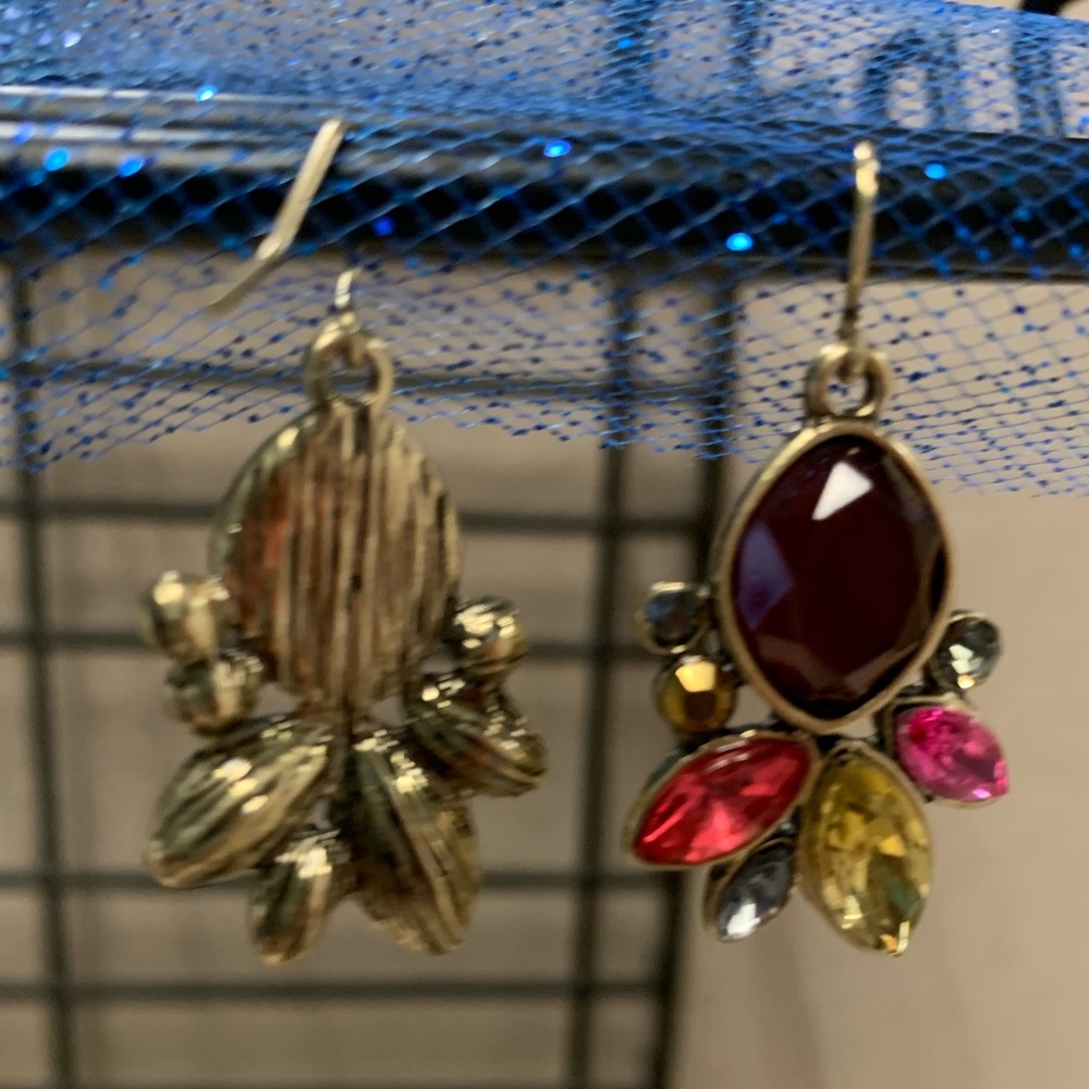 💎HPx2💎Pink & Red Floral Drop Earrings💕 - Picture 5 of 8